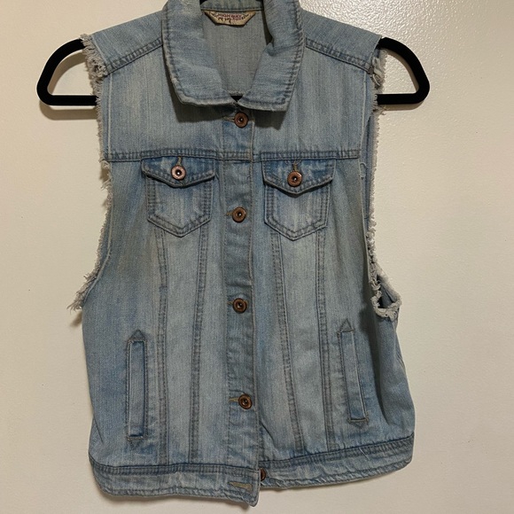 Highway Jeans Distressed Vest - Picture 1 of 3